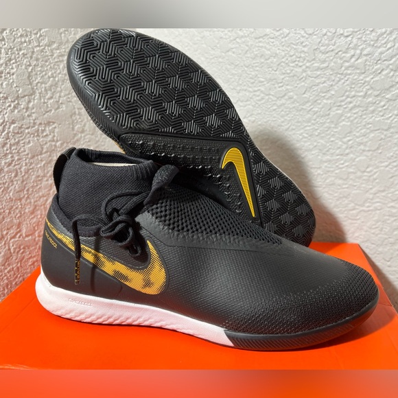 Nike React Phantom VSN Pro DF‎ IC Black Men's Soccer Shoes AO3276-077 Size 7.5 - Picture 1 of 14